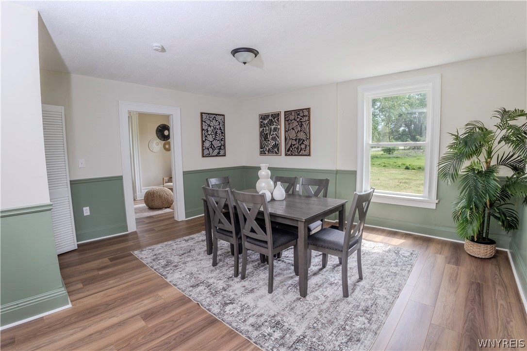 9380 Warsaw Road Le Roy, NY 14482 - Photo 10 of 32 dining room