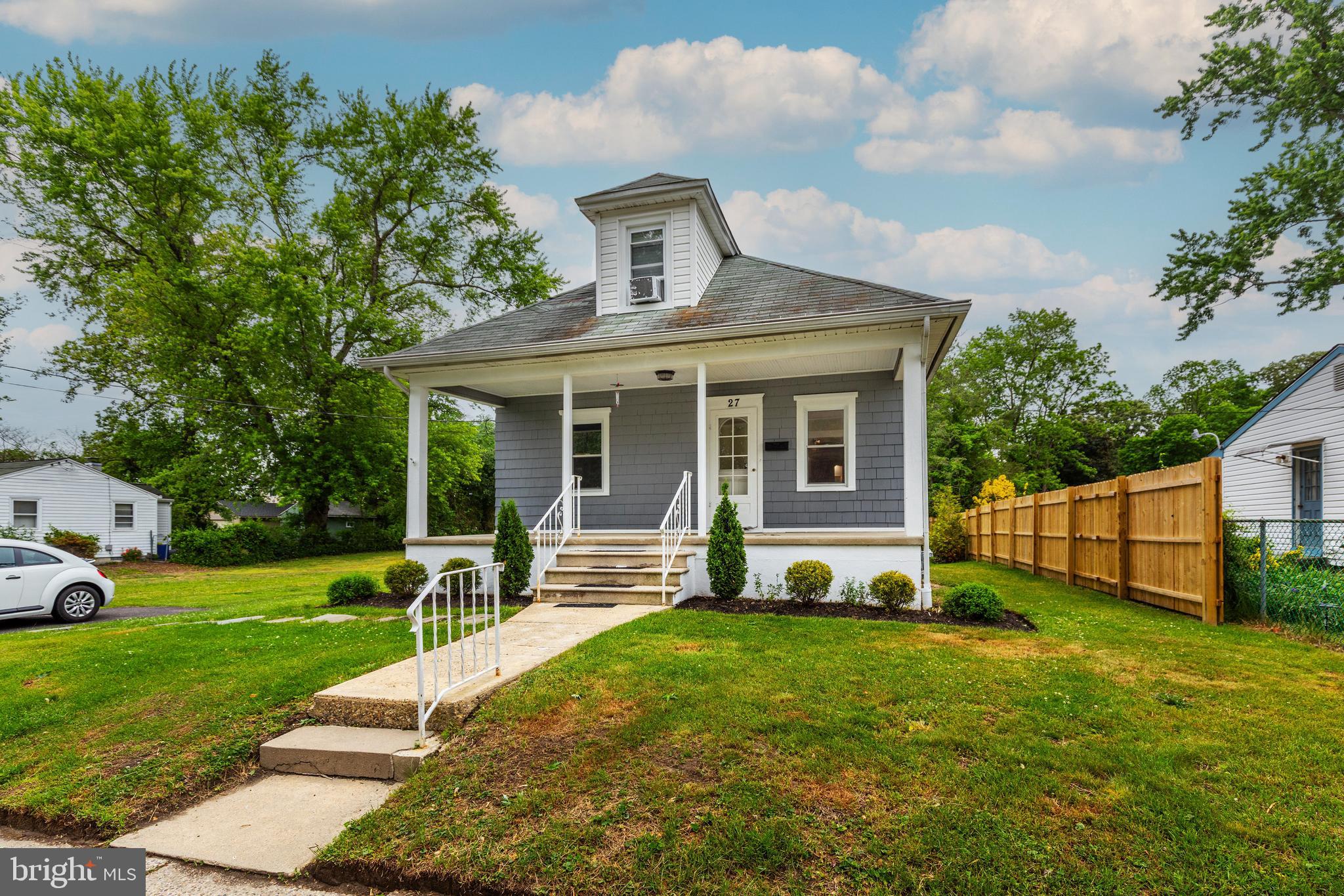 27 Elm Avenue Clementon, NJ 08021 - Photo 2 of 28