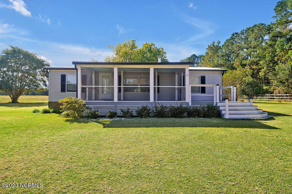 581 Benton Road Southeast Bolivia, NC 28422 - Photo 6 of 41 581BentonRoadSoutheast-2