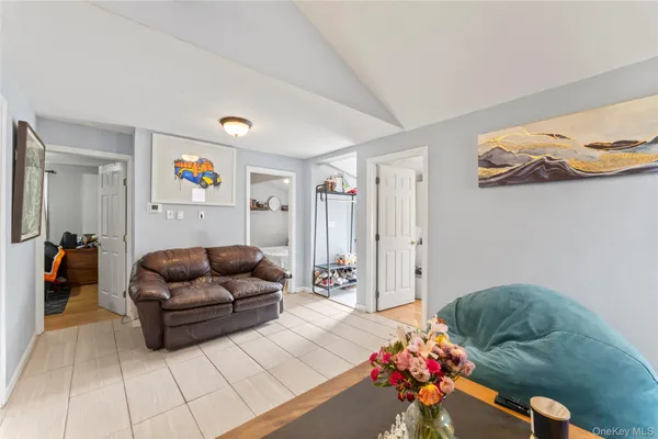 $349,000 | 32 Forest Lane, Yorktown Heights, NY 10598