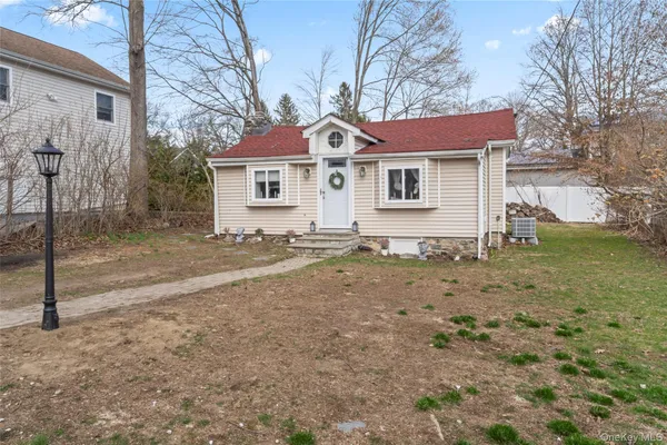 $349,000 | 32 Forest Lane, Yorktown Heights, NY 10598