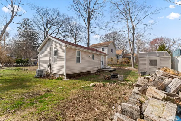 $349,000 | 32 Forest Lane, Yorktown Heights, NY 10598