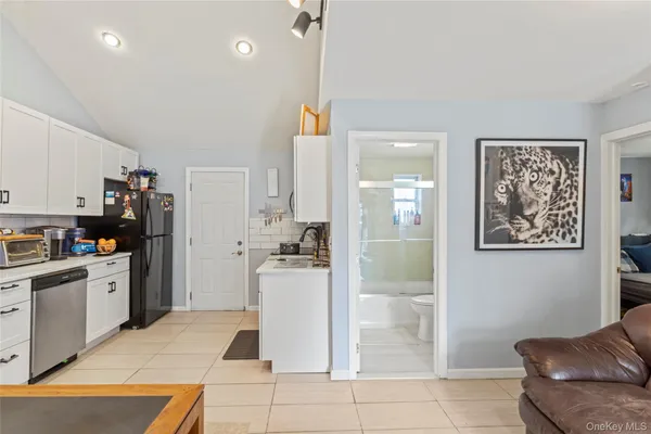 $349,000 | 32 Forest Lane, Yorktown Heights, NY 10598