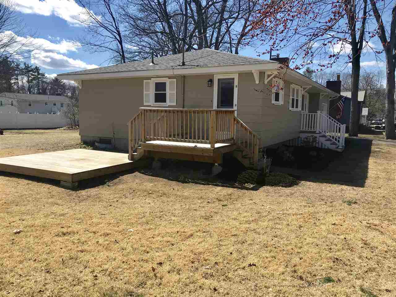 19 Juniper Road Salem, NH 03079 - Photo 10 of 11