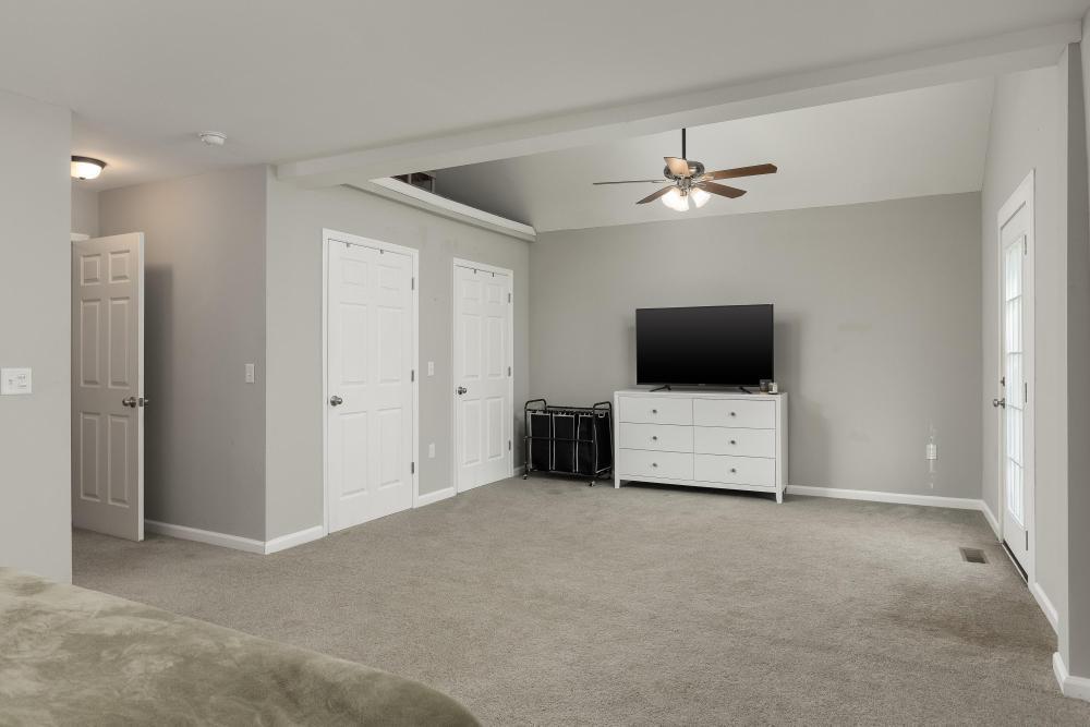 621 North Moore Road Chattanooga, TN 37411 - Photo 21 of 35 2024_04_April_621_N_Moore_Rd_0030