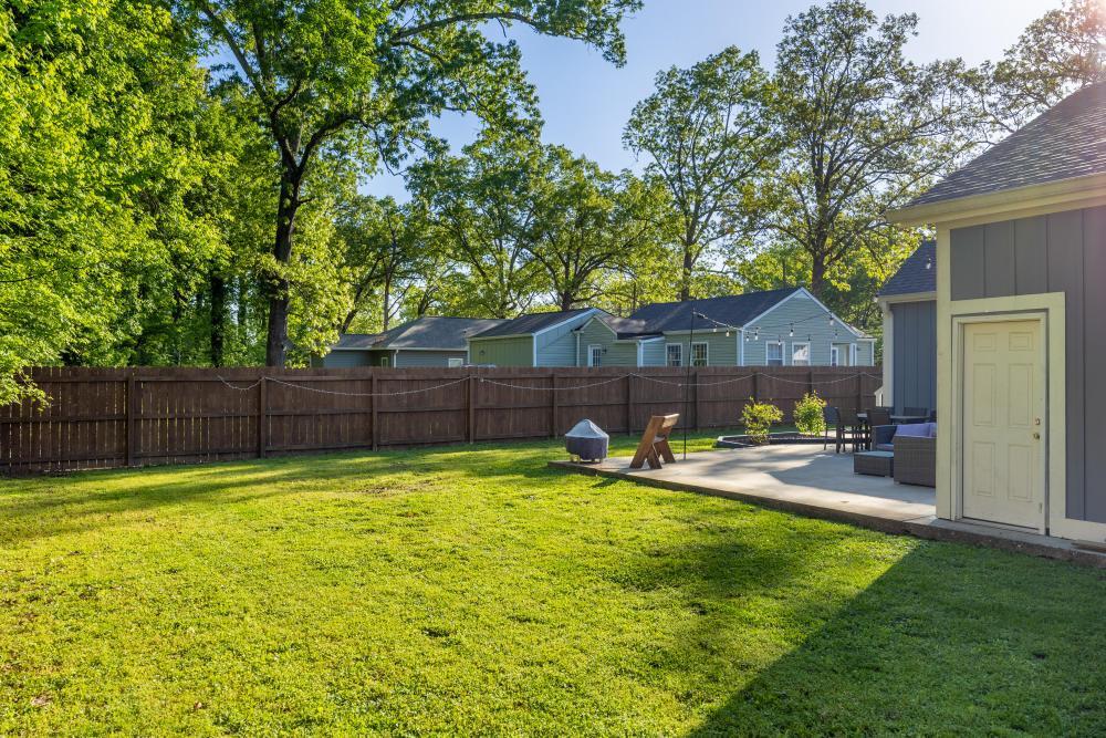 621 North Moore Road Chattanooga, TN 37411 - Photo 27 of 35 2024_04_April_621_N_Moore_Rd_0006