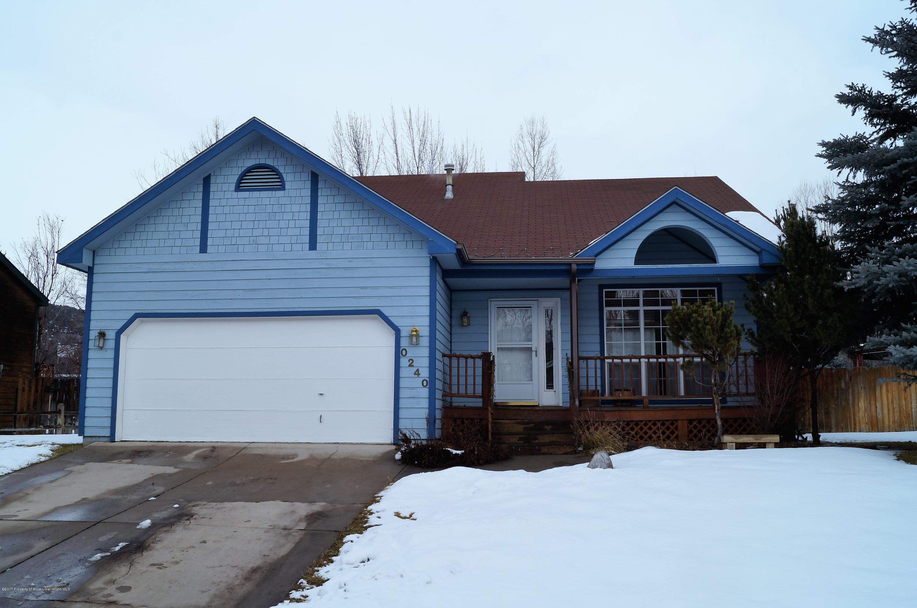 240 Rabbit Road Carbondale, CO 81623 - Photo 1 of 15 Front of home