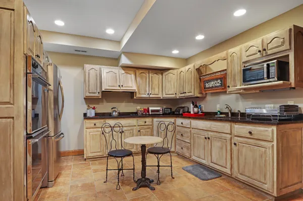 $1,250,000 | 24412 78th Street, Paddock Lake, WI 53168