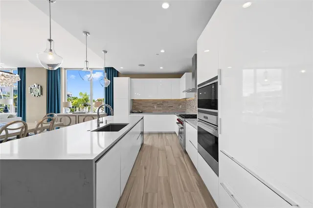 $3,495,000 | 41 Isle Of Venice Drive, Unit 301, Fort Lauderdale, FL 33301