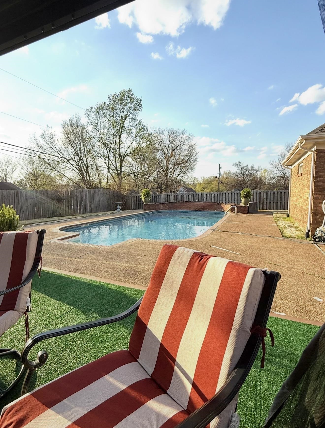 825 North Walnut Bend Road Memphis, TN 38018 - Photo 34 of 40 a view of swimming pool with seating area and hardwood floor