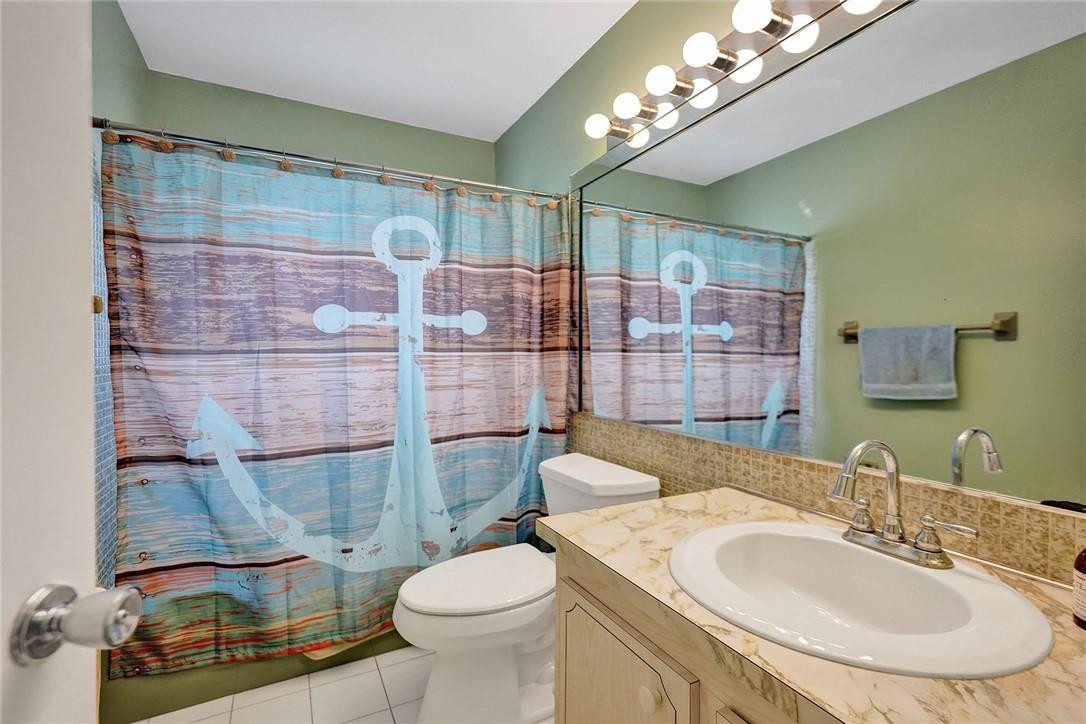 22199 Southwest 59th Avenue Boca Raton, FL 33428 - Photo 17 of 28 guest bathroom