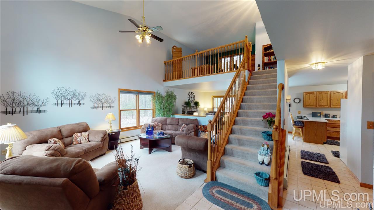 87 Feather Ridge Road Marquette, MI 49855 - Photo 3 of 40