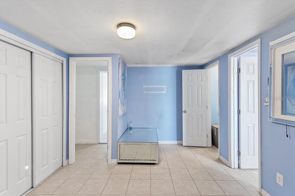 4720 Alton Road Tampa, FL 33615 - Photo 19 of 35 Gallery Image 19