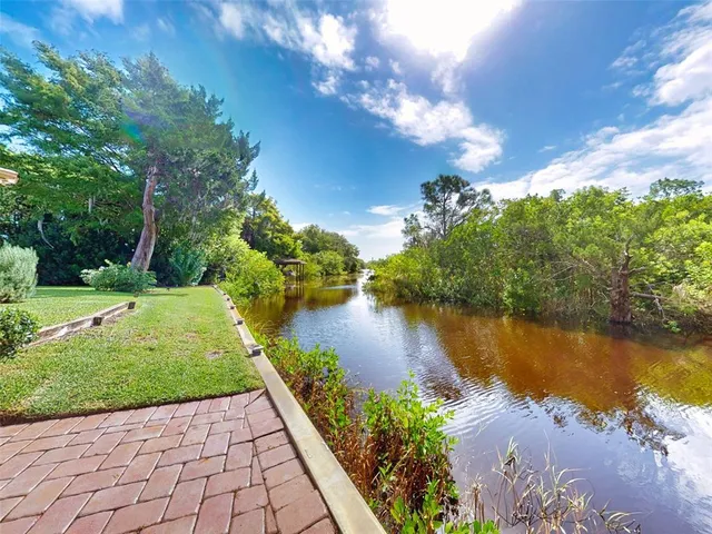 $824,999 | 134 Sea Street, New Smyrna Beach, FL 32168