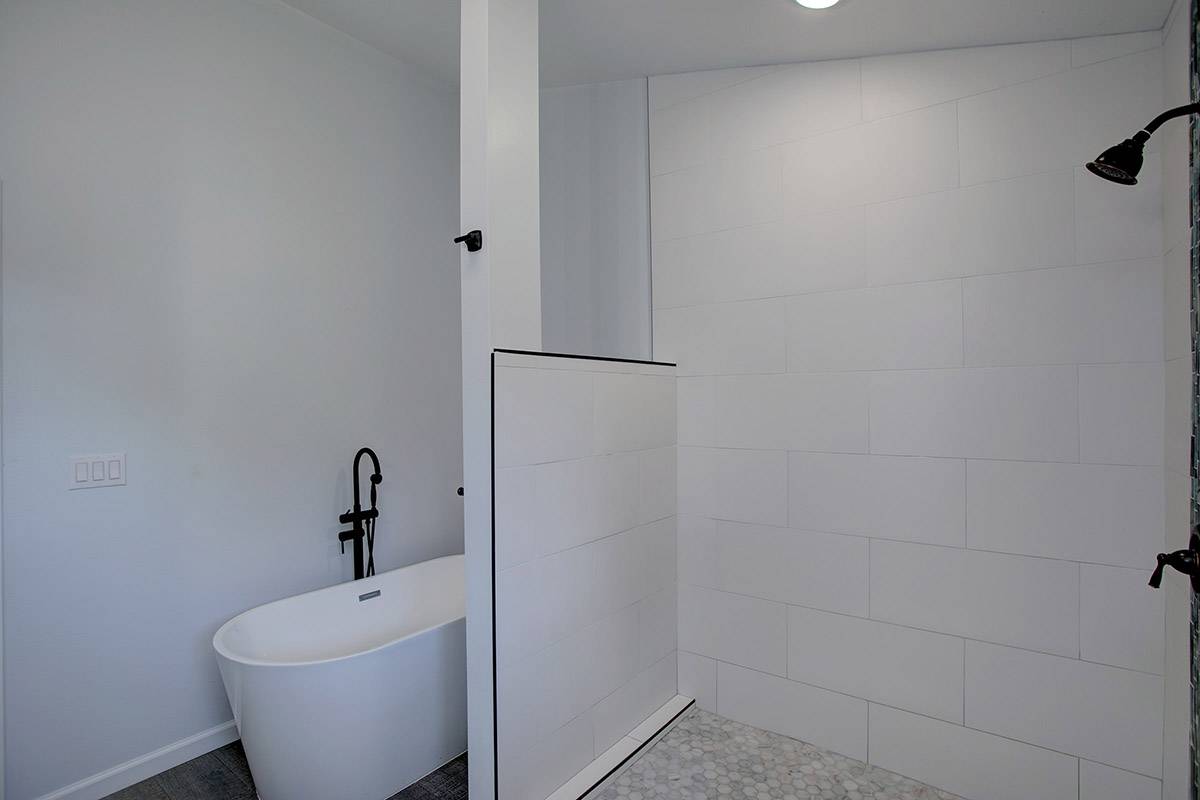 15-1085 Kiawe Road Keaau, HI 96749 - Photo 22 of 26