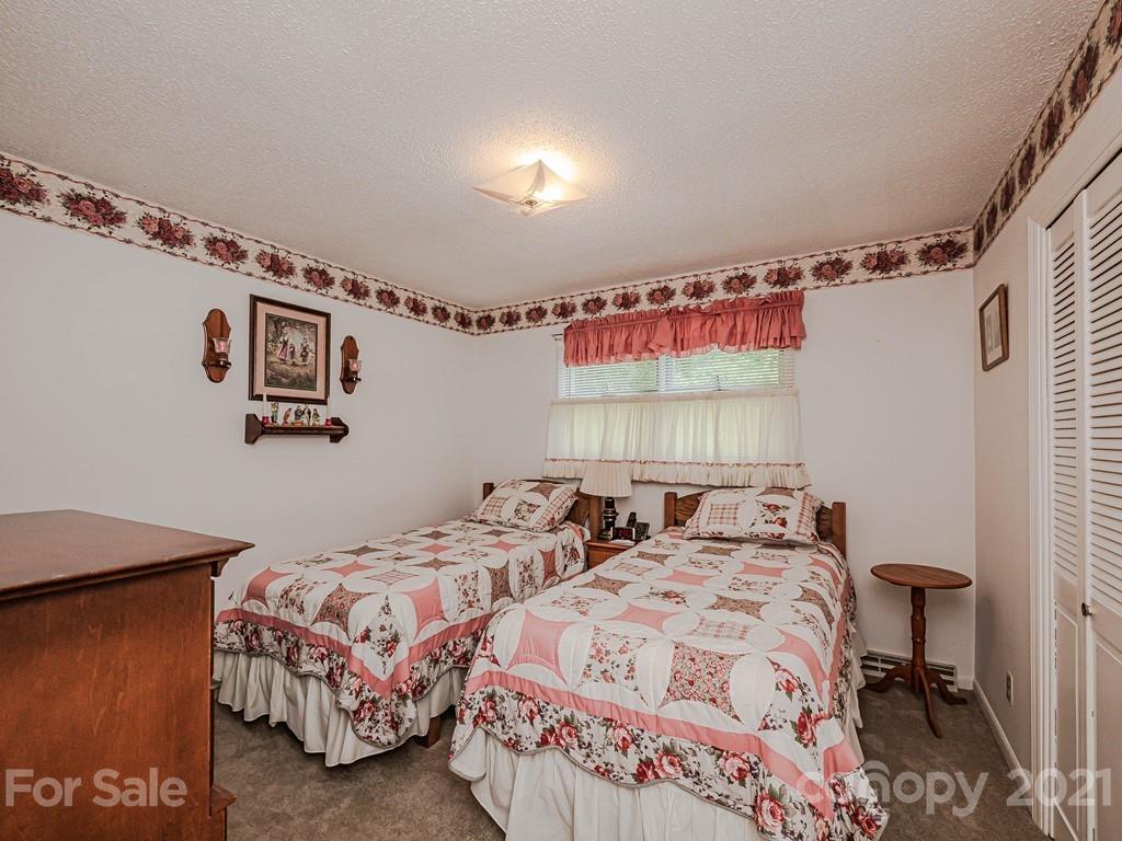 944 Armstrong Road Belmont, NC 28012 - Photo 11 of 14 Gallery Image 11