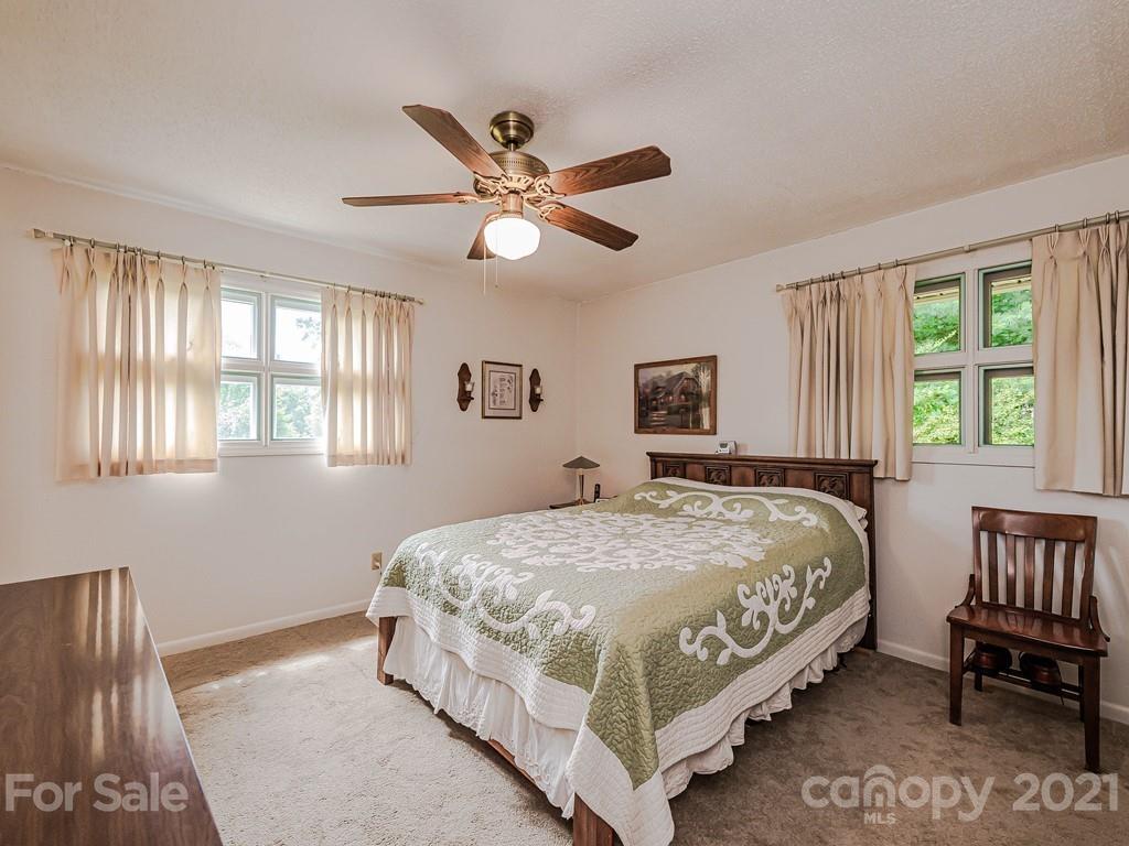 944 Armstrong Road Belmont, NC 28012 - Photo 9 of 14 Gallery Image 9
