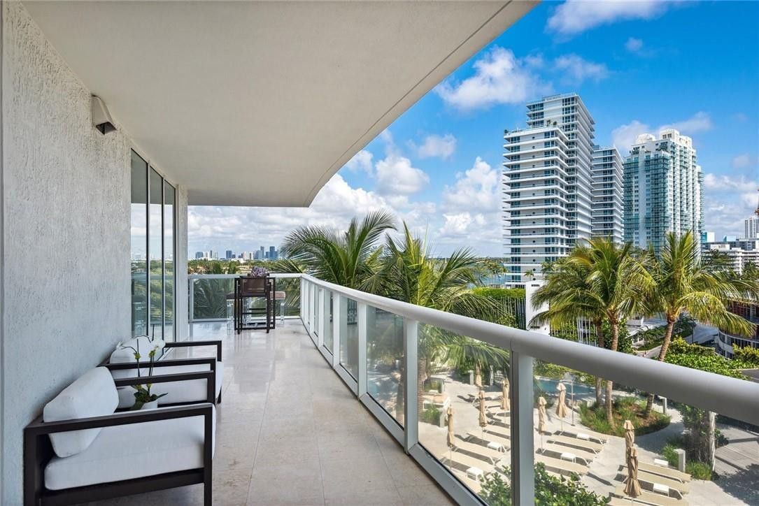450 Alton Road, Unit 802 Miami Beach, FL 33139 - Photo 35 of 36 Photo 35