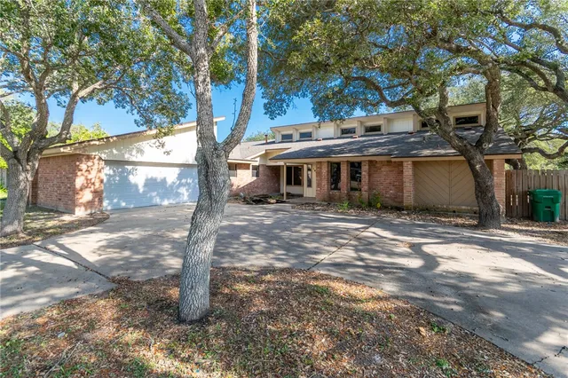 $225,000 | 109 Wehring Lane, Aransas Pass, TX 78336