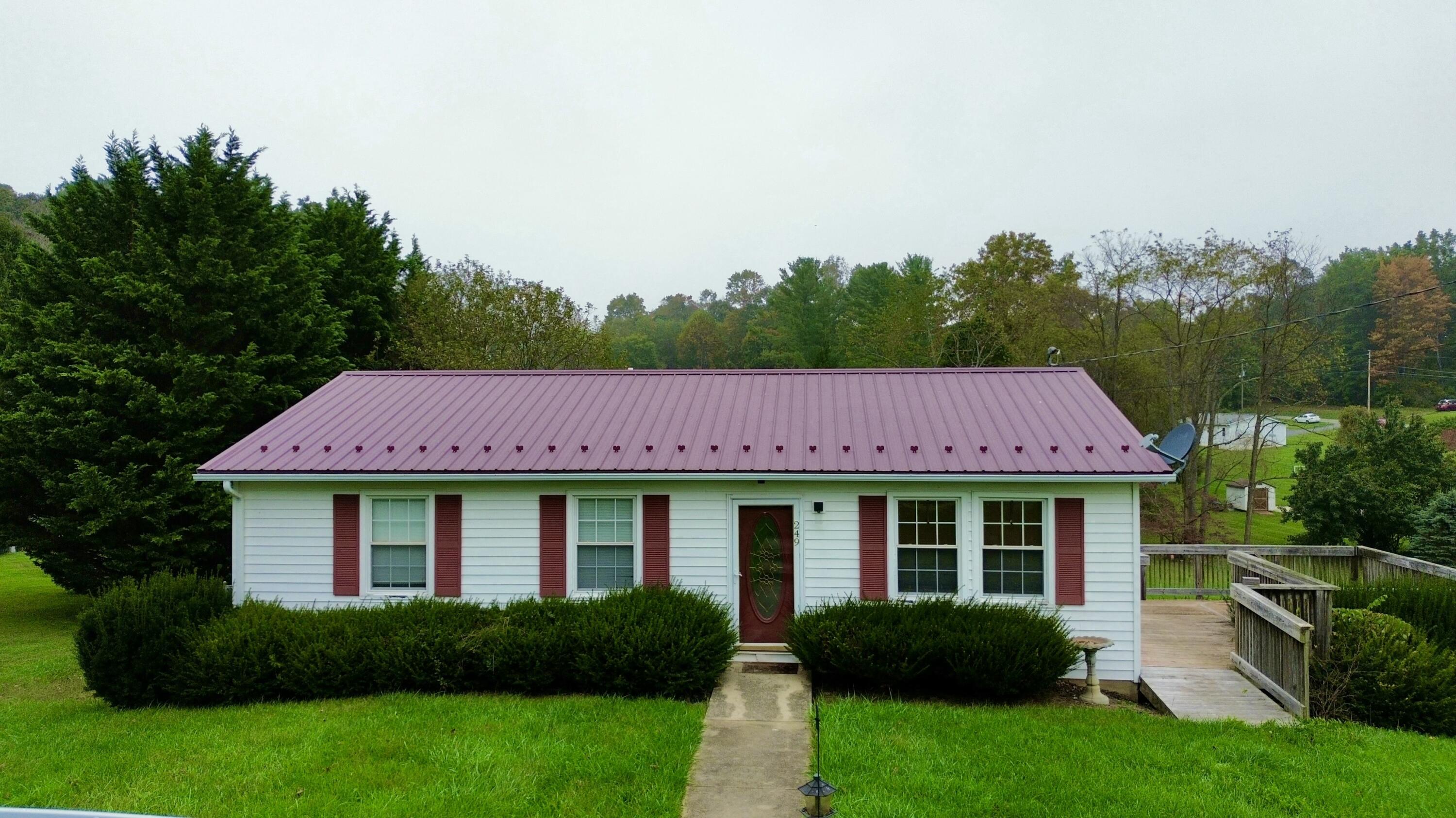249 Fox Fire Road Max Meadows, VA 24360 - Photo 1 of 14 tempImageneFeN6