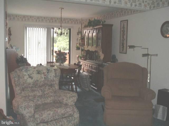 255 Old Quaker Road Etters, PA 17319 - Photo 4 of 9 Gallery Image 4