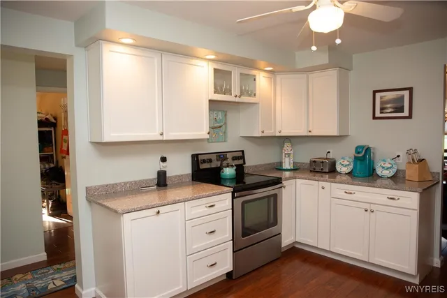 $425,000 | 13431 Ward Road, Holland, NY 14080