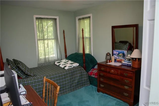 $425,000 | 13431 Ward Road, Holland, NY 14080