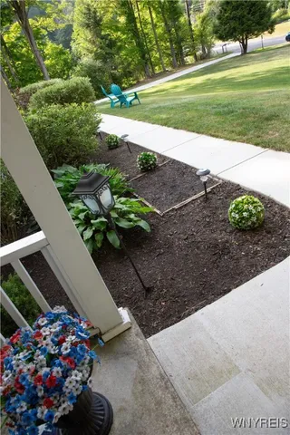 $425,000 | 13431 Ward Road, Holland, NY 14080