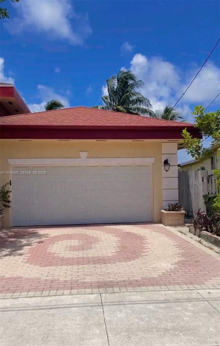 232 Southwest 7th Avenue Hallandale Beach, FL 33009 - Photo 8 of 36