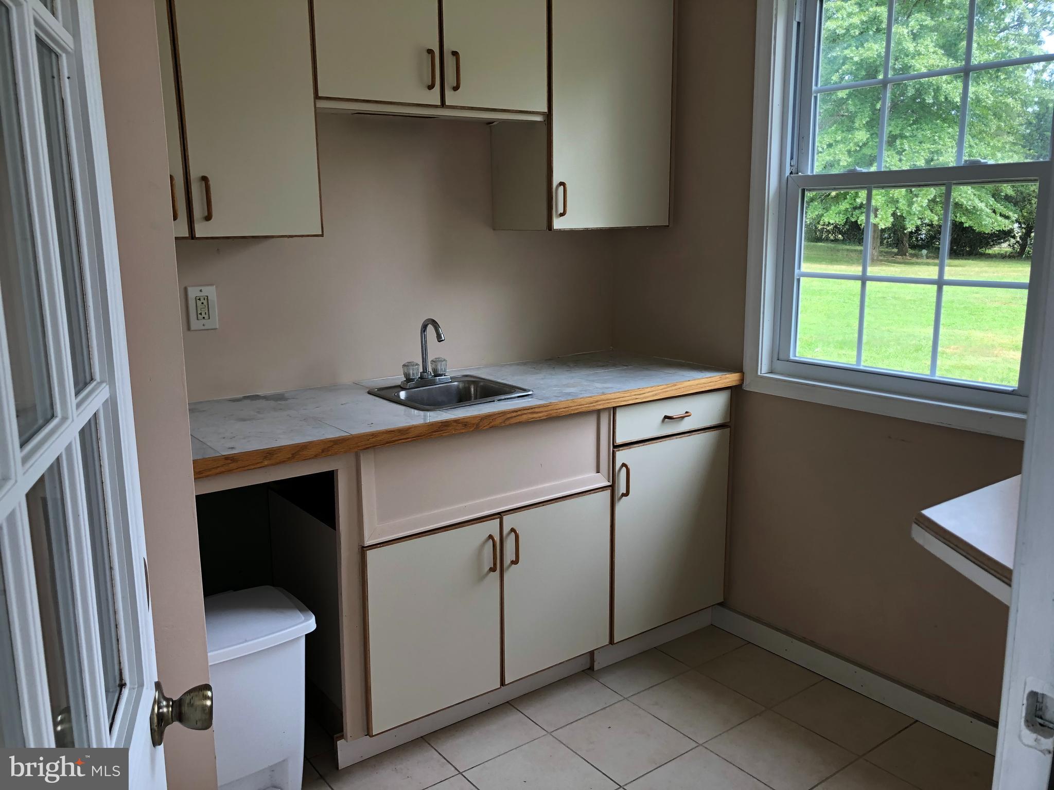 685 New Galena Road Chalfont, PA 18914 - Photo 51 of 62 Pool House Kitchen
