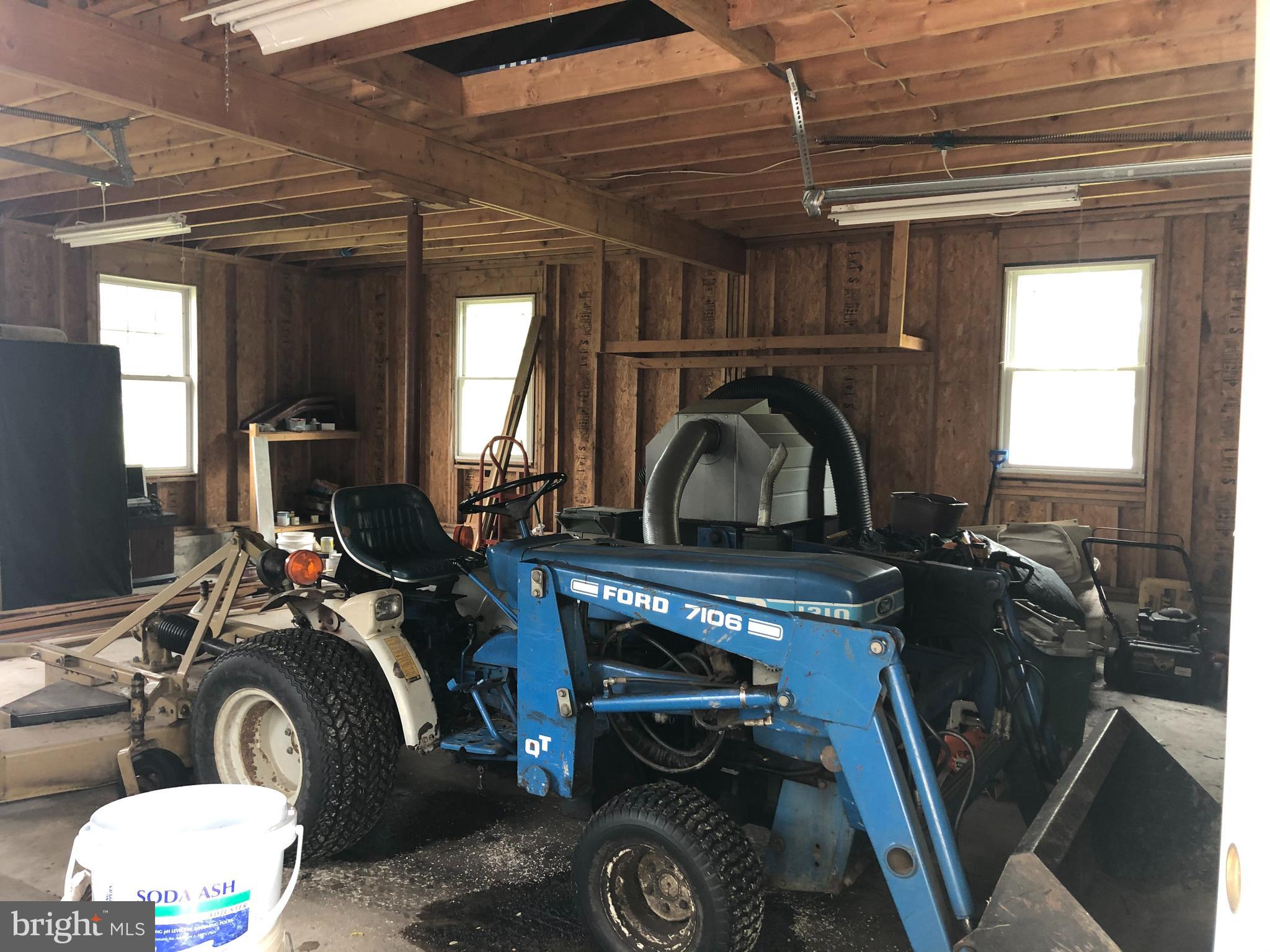 685 New Galena Road Chalfont, PA 18914 - Photo 61 of 62 Interior of Detached Garage