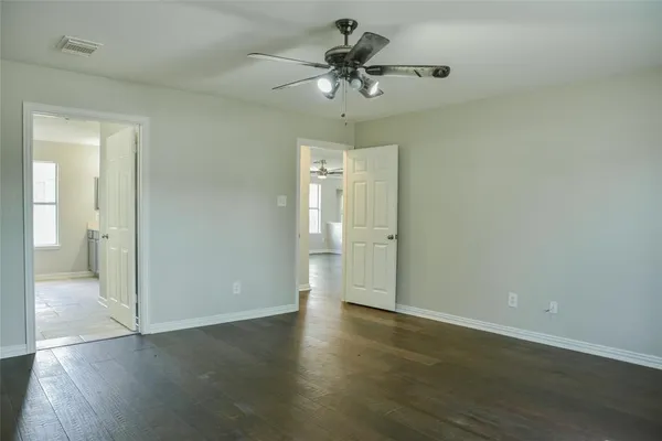 $2,300 | 6626 Crystal Point Drive, Katy, TX 77449