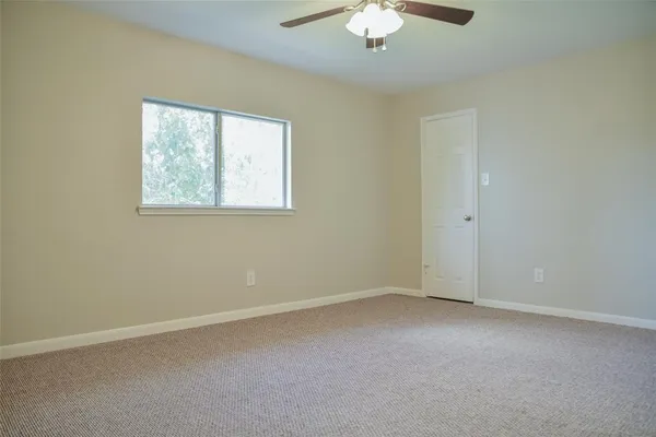 $2,300 | 6626 Crystal Point Drive, Katy, TX 77449