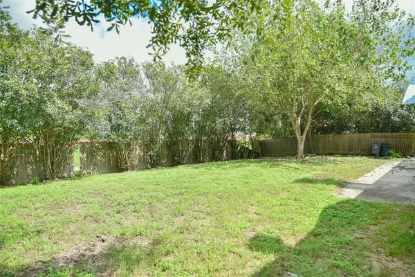 $2,300 | 6626 Crystal Point Drive, Katy, TX 77449