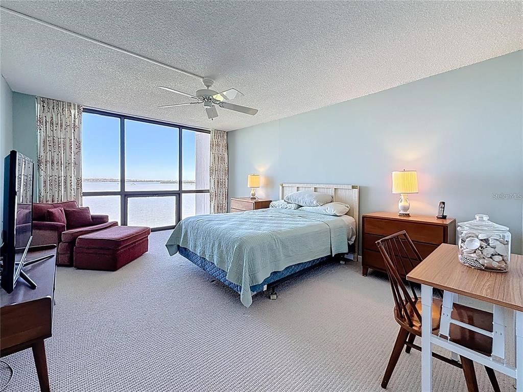 Key Capri Key Capri Key, Unit 301 St. Petersburg, FL 33706 - Photo 37 of 67