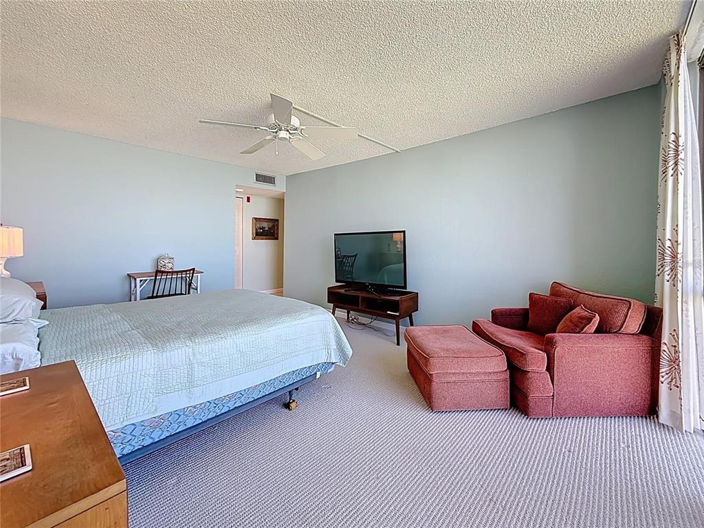 Key Capri Key Capri Key, Unit 301 St. Petersburg, FL 33706 - Photo 41 of 67