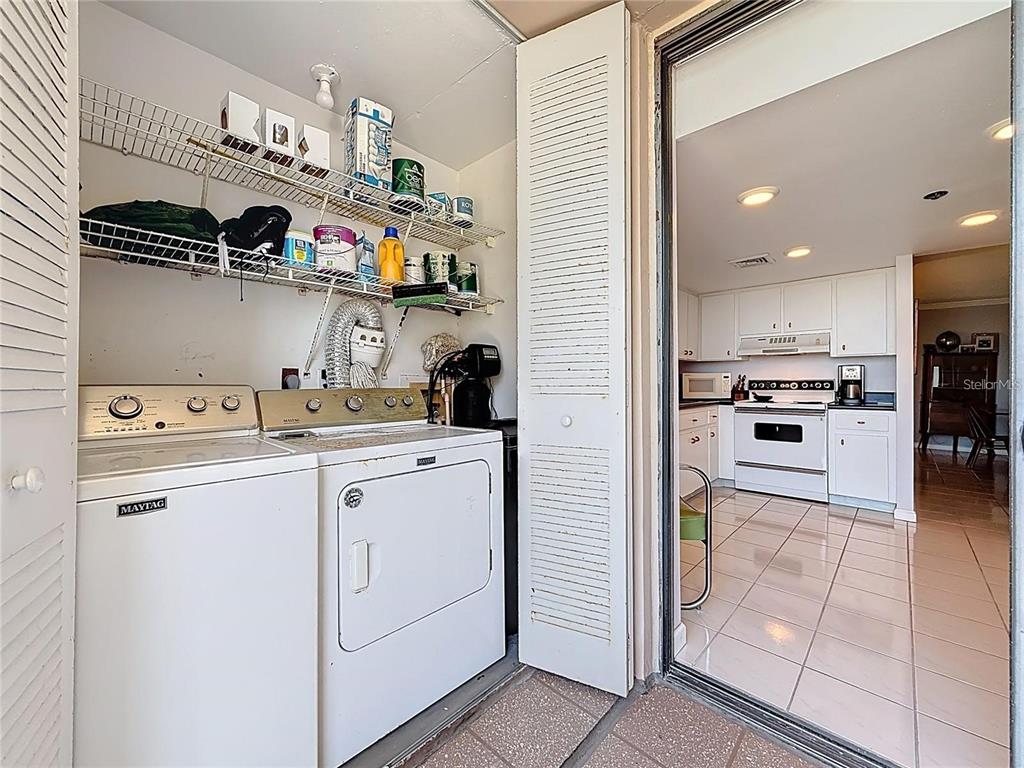 Key Capri Key Capri Key, Unit 301 St. Petersburg, FL 33706 - Photo 56 of 67