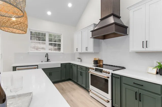 $635,000 | 2621 Berkley Drive, Chattanooga, TN 37415