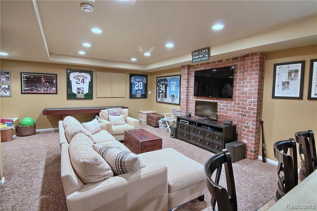 3558 Hogan Circle Rochester Hills, MI 48307 - Photo 9 of 30