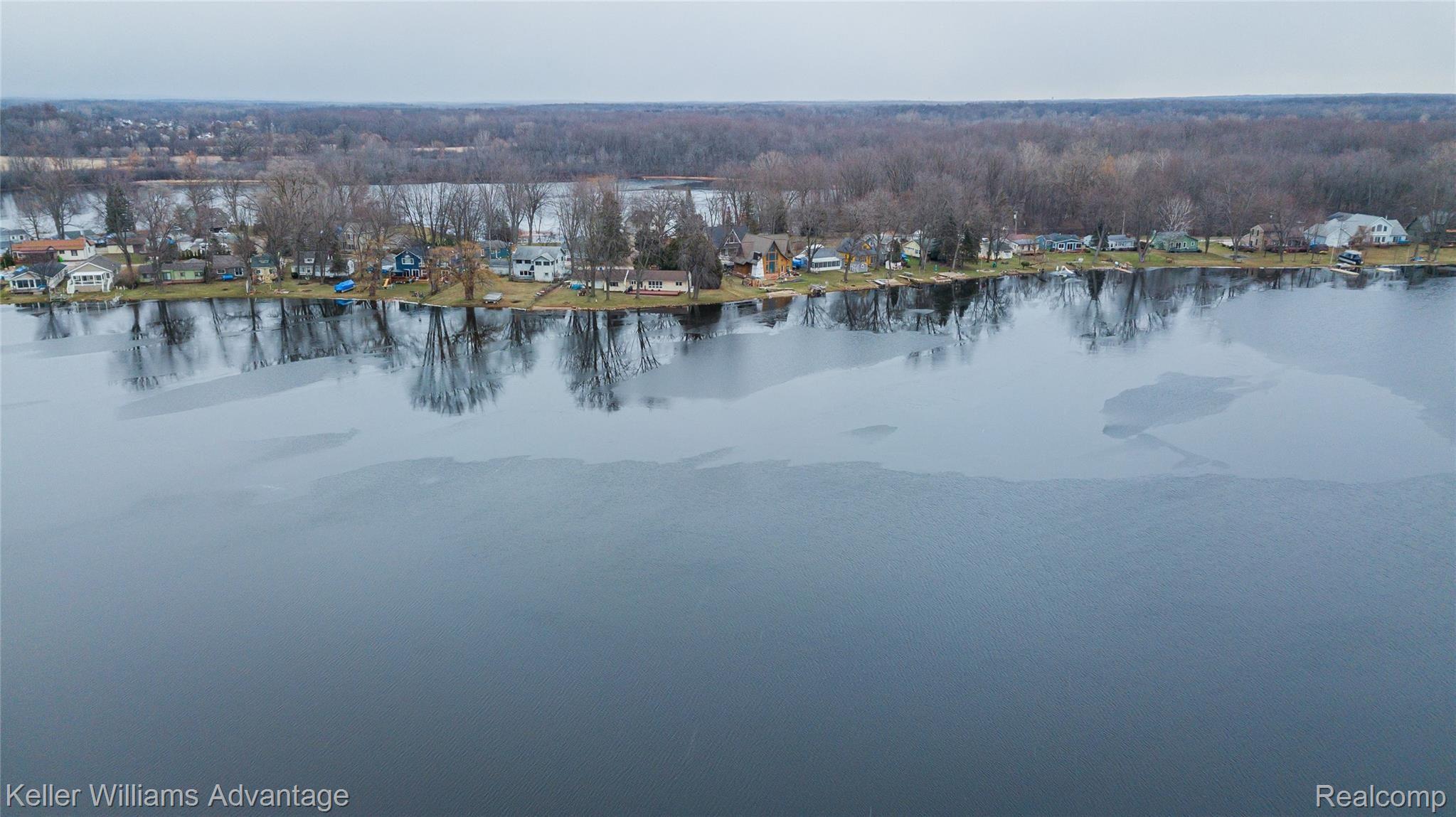 272 Delaware Road Whitmore Lake, MI 48189 - Photo 44 of 46 DELAWARE-47.jpg