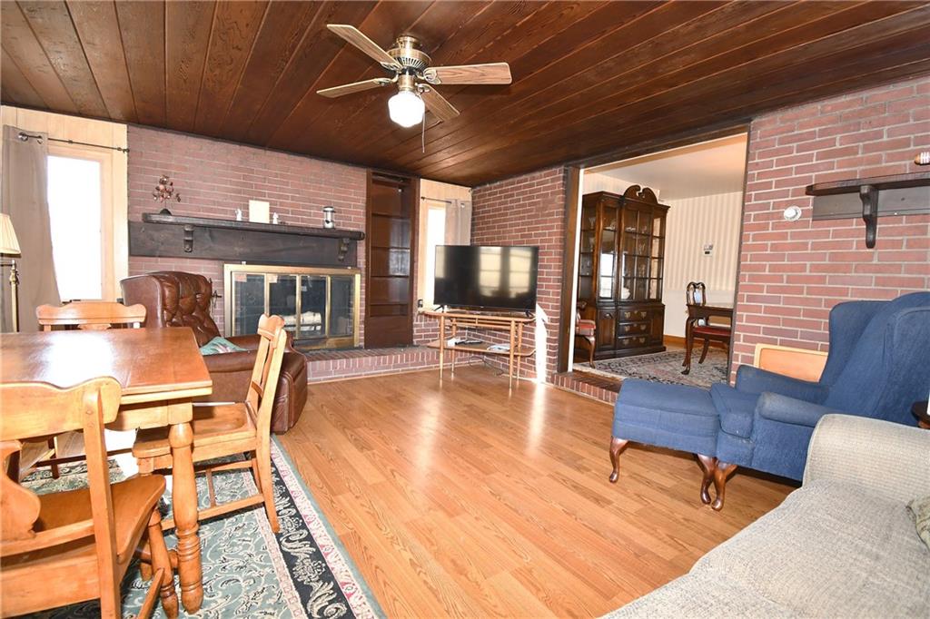 52 Bellview Circle McKees Rocks, PA 15136 - Photo 11 of 32