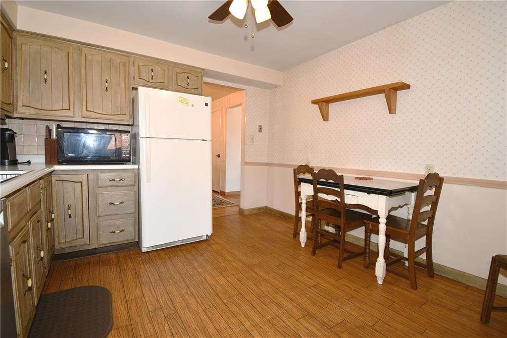 52 Bellview Circle McKees Rocks, PA 15136 - Photo 14 of 32