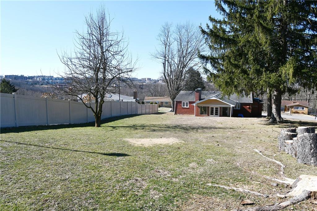 52 Bellview Circle McKees Rocks, PA 15136 - Photo 28 of 32