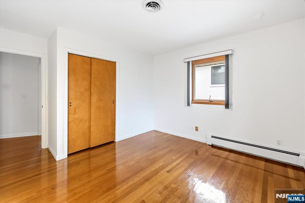 535 Summit Street Englewood Cliffs, NJ 07632 - Photo 20 of 34