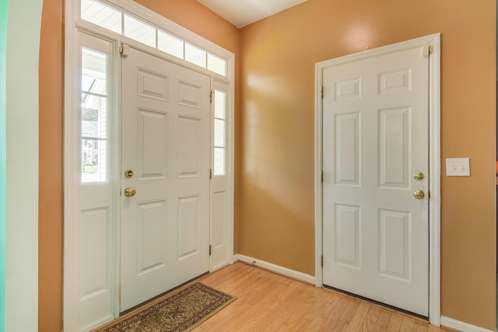 156 Oakbluff Road Summerville, SC 29485 - Photo 5 of 26 IMG_6022