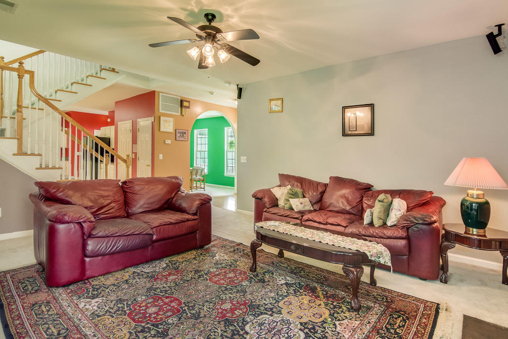 156 Oakbluff Road Summerville, SC 29485 - Photo 8 of 26 IMG_6040