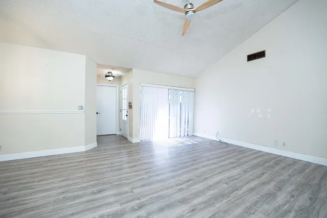 $325,000 | 803 Timberlane Circle, Greenacres, FL 33463