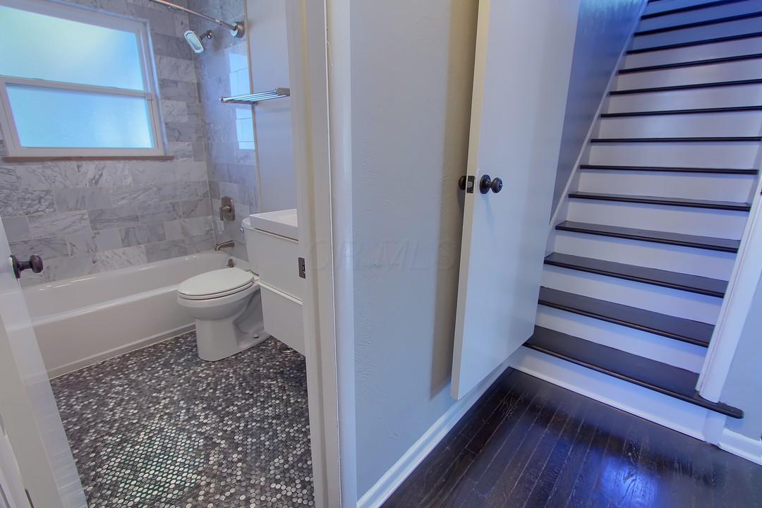 2608 Bristol Road Columbus, OH 43221 - Photo 20 of 45