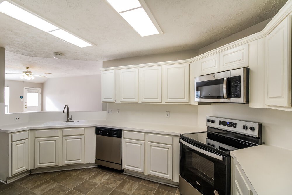 5506 Timbers Quail Drive Humble, TX 77346 - Photo 8 of 16