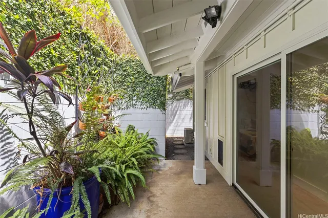 $2,258,000 | 888 Ahuwale Street, Honolulu, HI 96821